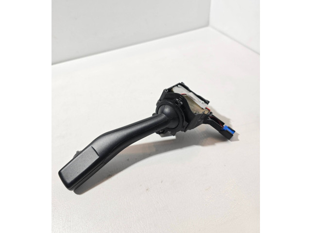 Ручка стеклоочистителей 1K0953519B Volkswagen Caddy