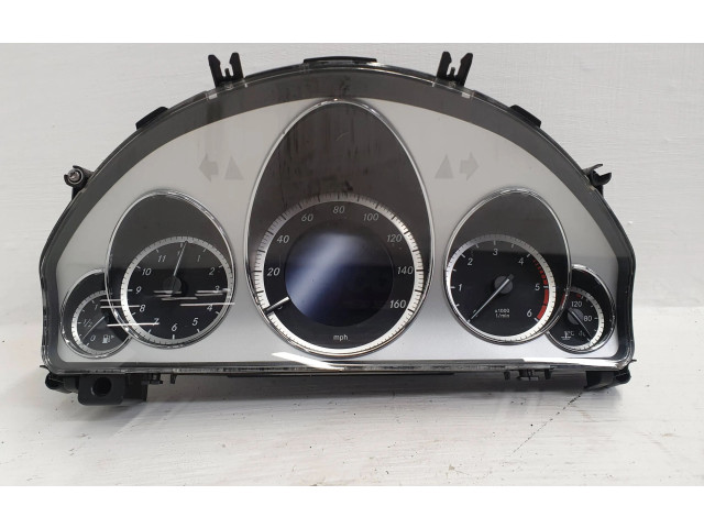 Přístrojová deska Mercedes-Benz E A207 2013 A2129001814, A2C82046700