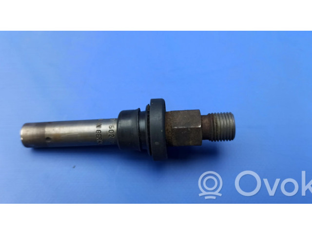 Vstřikovač 0437502035 Mercedes-Benz 380 560SEC C126 pro benzínový motor 5.0