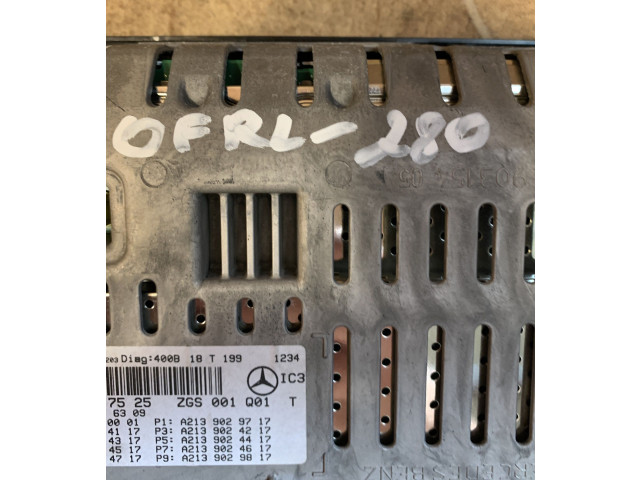 Přístrojová deska Mercedes-Benz E W213 2018 A2139004724