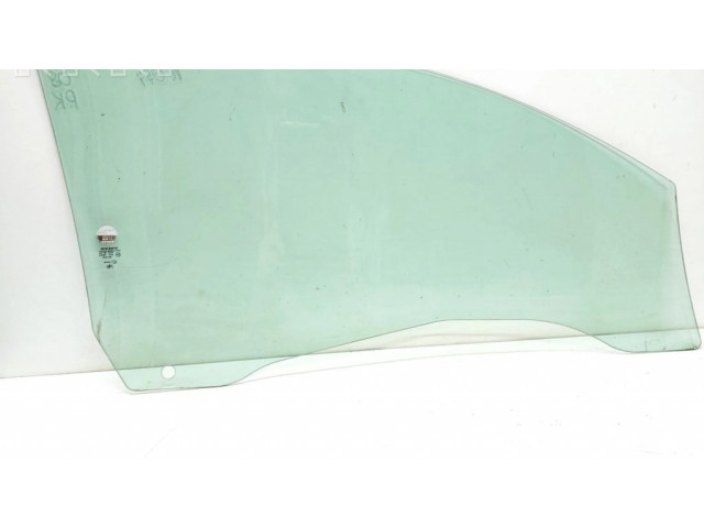 Основное стекло передних дверей (двухдверного автомобиля)