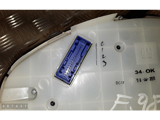 Панель приборов 13346202   Opel Meriva B       