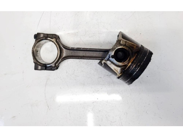 Píst    Fiat Punto (188)     