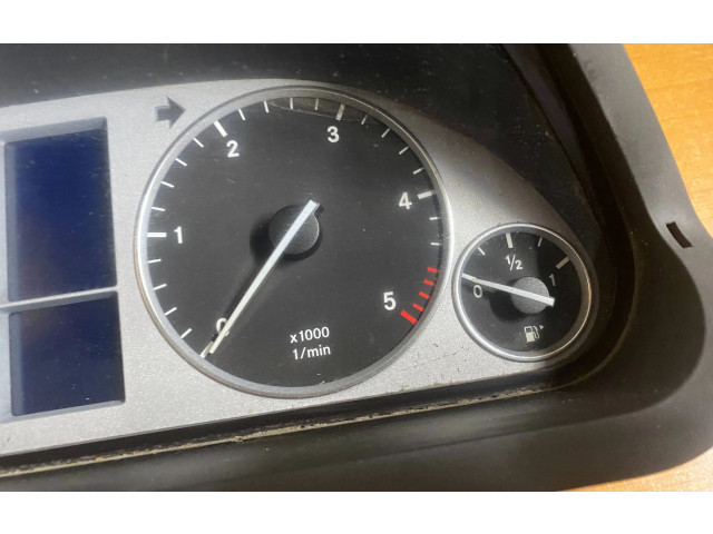 Панель приборов A1695404548, A1695409611 Mercedes-Benz A W169