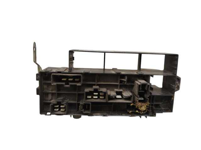 Блок предохранителей 82231FC002 Subaru Forester SF