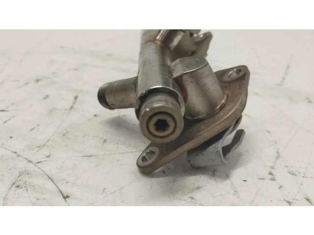 Топливная рампа A27407804   Mercedes-Benz C AMG W205 4.0 