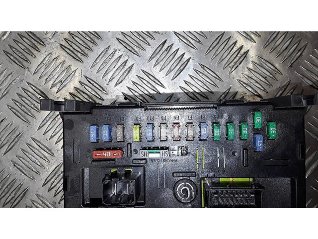 Блок предохранителей  9661940180   Citroen C6    