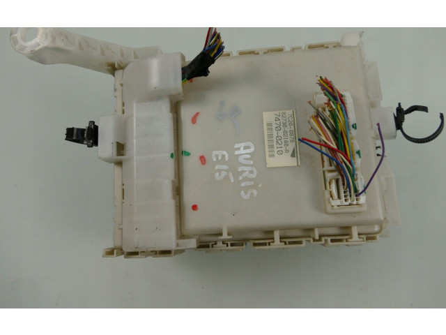 Pojistková skříňka 8273002140 Toyota Auris 150 2007