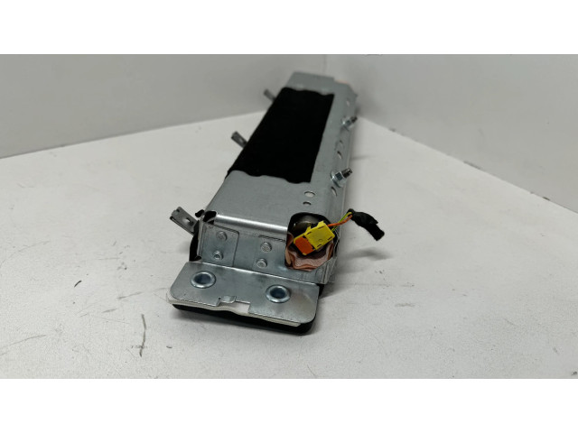 Подушка безопасности для колен P031351335 Volvo XC90