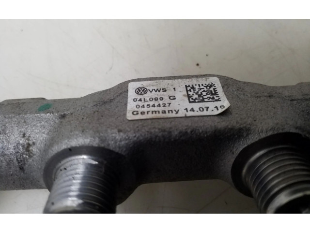 Топливная рампа 04L089G   Audi A5 8T 8F   для двигателя CNHA