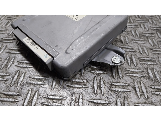 Блок управления коробкой передач Toyota Prius (XW20)