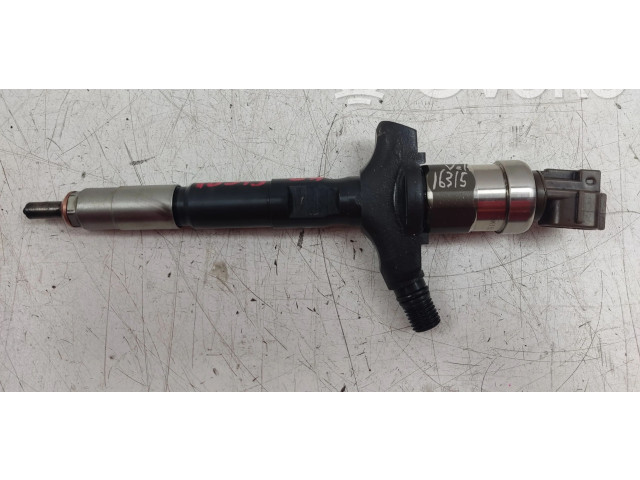 Vstřikovač 8972391617 Renault Vel Satis P9X701