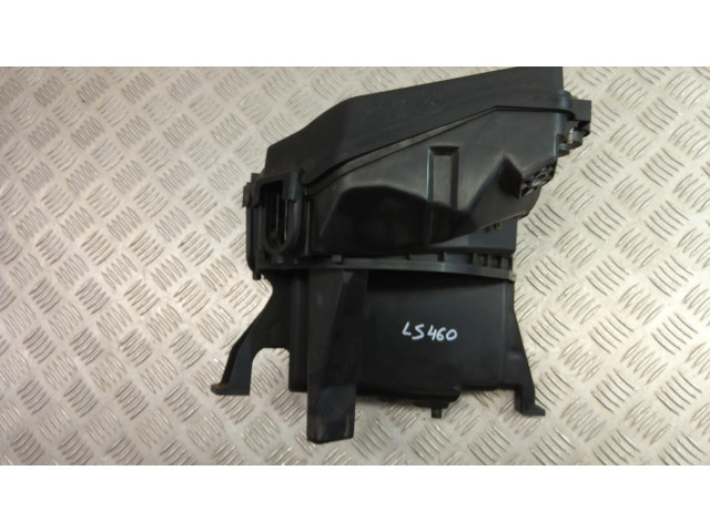 Блок предохранителей     Lexus LS 460 - 600H    