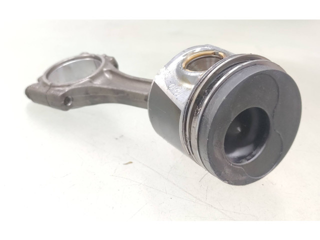 Píst 045b, V300 Seat Ibiza IV (6J,6P) BMS