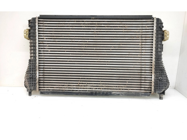 Интеркулер 1K0145803BM, 1K0121251DM Volkswagen Caddy