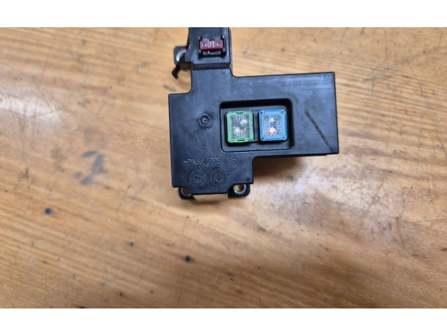 Блок предохранителей PA66PPE Hyundai Sonata