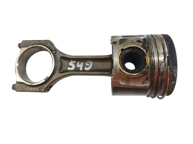 Píst B47   BMW 5 G30 G31     