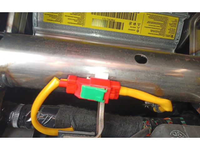 Подушка безопасности двери Mitsubishi Colt CZ3