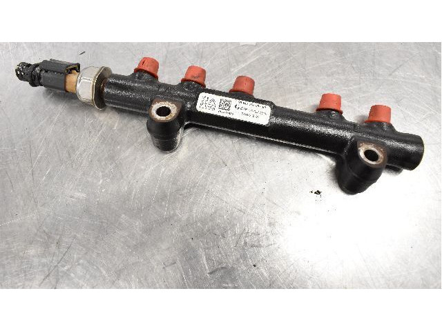 Vstřikovací lišta 28497Z01, 9804776780   Citroen Berlingo    BHY 