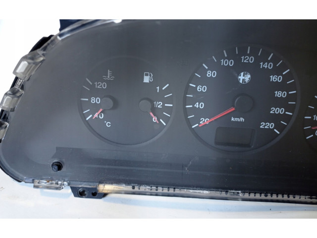 Pojistková skříňka Спидометр (приборный щиток) Alfa Romeo 145 - 146 2016