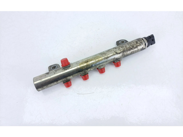 Vstřikovací lišta 55209575 Fiat Croma 939A2000