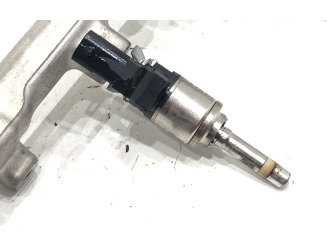 Vstřikovací lišta 04C133320G   Volkswagen Polo VI     