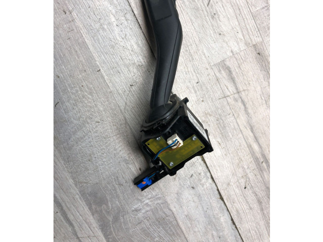 Ручка стеклоочистителей 1K0953519, 01203504 Volkswagen Caddy