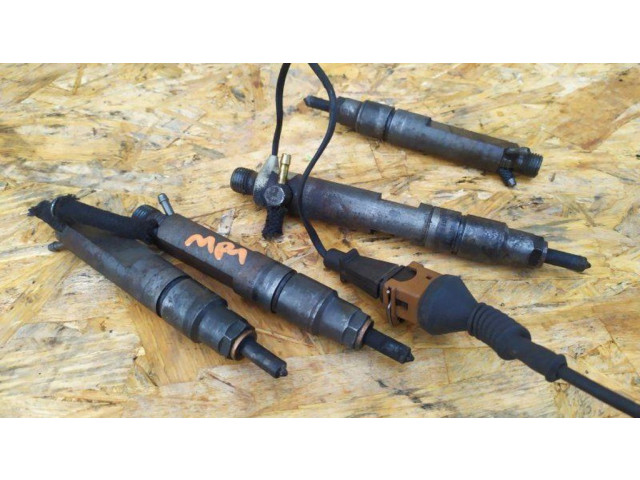 Vstřikovač 028130201G Volkswagen Fox