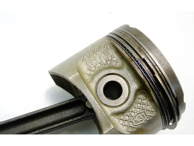 Поршень с шатуном 1013.8 Renault Clio II