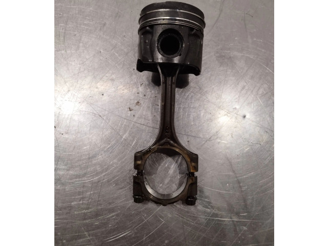 Píst Toyota Verso-S