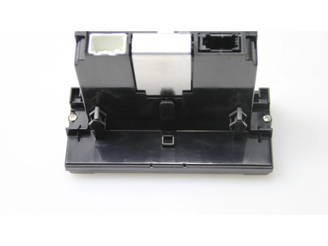 Дисплей 31268055 Volvo C30