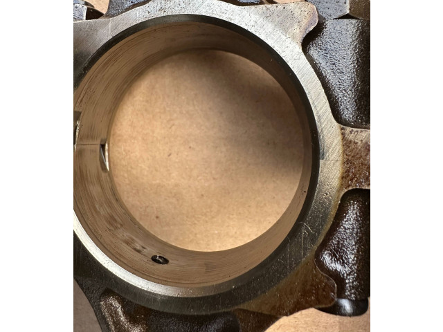 Píst MD152563, MD119671   Mitsubishi Pajero     