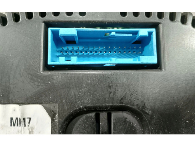 Панель приборов    Skoda Citigo       