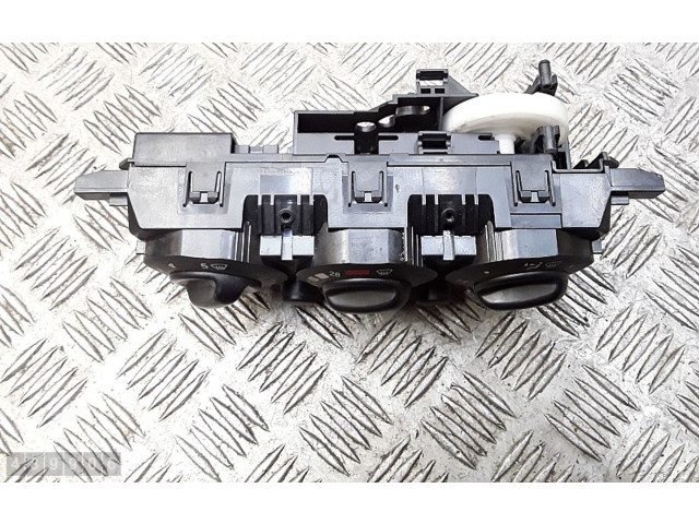 Блок управления климат-контролем 1688302185   Mercedes-Benz A W168