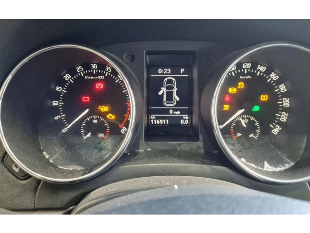 Панель приборов Skoda Yeti (5L)