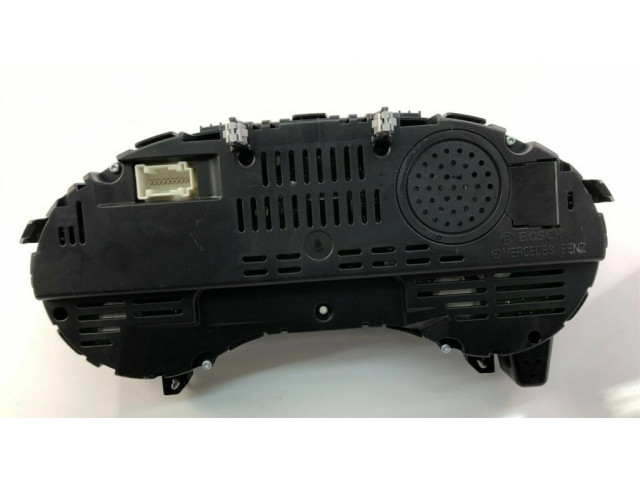 Přístrojová deska Mercedes-Benz A W176 2013 A1769008904, P 2889