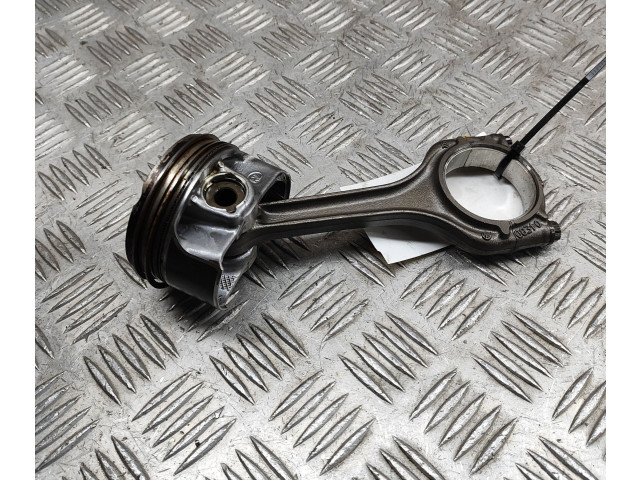  Поршень DGEB 04E107065JF, 04E198401AB  Skoda Superb B8 (3V)  