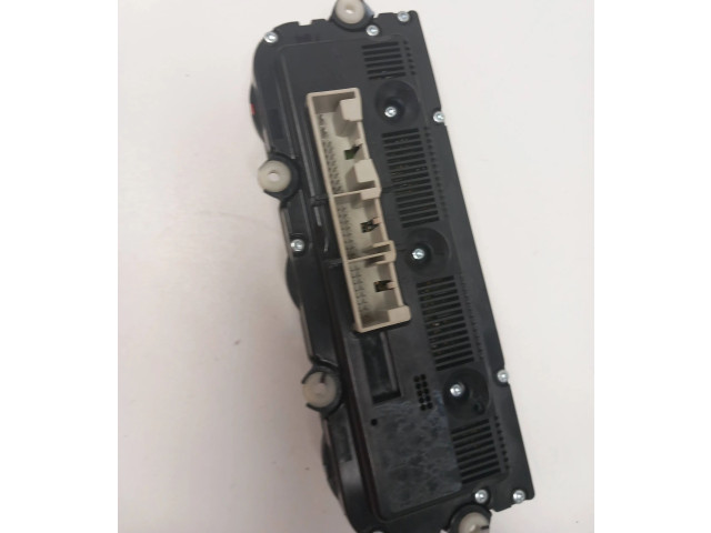 Модуль блока управления кондиционером    Volkswagen PASSAT B6