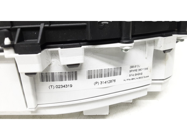 Přístrojová deska Volvo V40 Cross country 2015 31412876