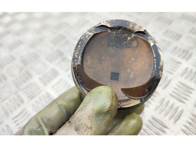 Píst 04EAM, DPC   Seat Ateca    dpc 