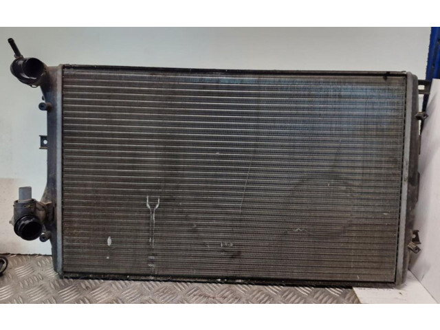 Радиатор охлаждающей жидкости 1K0121253AB   Volkswagen  Jetta V  2005 - 2010 года