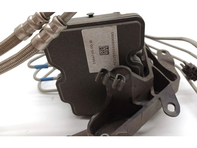 Jednotka ABS 1044745-00-B Tesla Model 3 2019