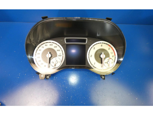 Панель приборов A1769000201, A1769016900   Mercedes-Benz A W176       