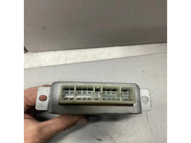 Блок управления 0K02067720, S325800456 KIA Sportage