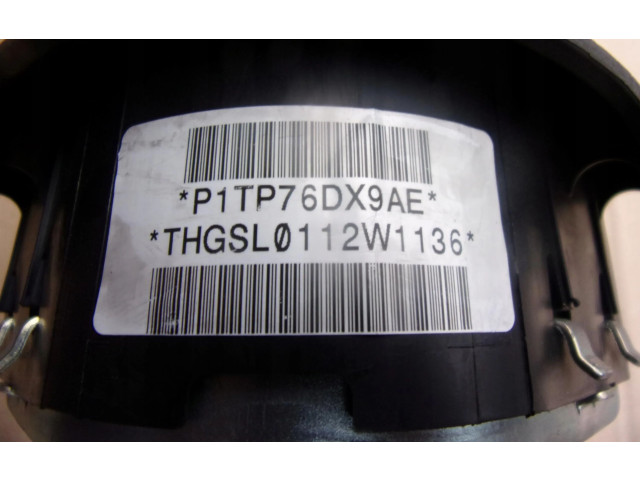 Подушка безопасности водителя Fiat Freemont