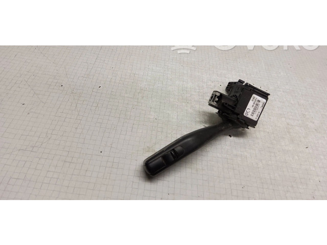 Ручка стеклоочистителей 1K0953519H, 01203514   Volkswagen Caddy