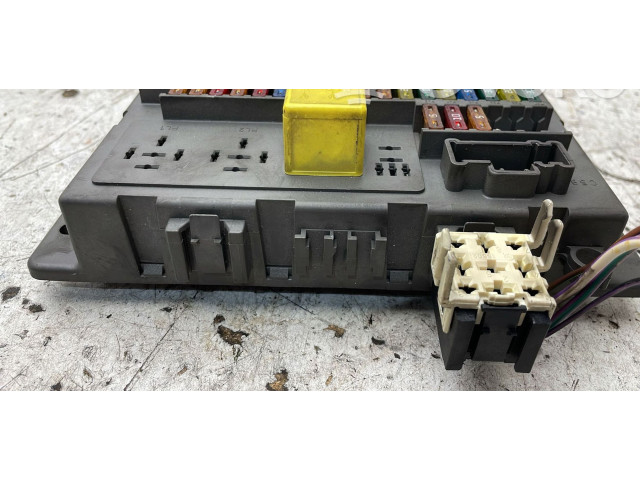 Блок предохранителей Rover 75