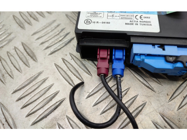 Блок комфорта DPLA70718NV Jaguar XE