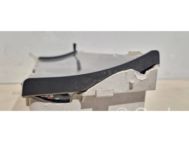 Панель приборов 56010039   Jeep Cherokee       