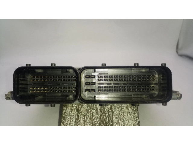 Řídící jednotka 03F906070AR, 03F906070N Skoda Roomster (5J) 2008